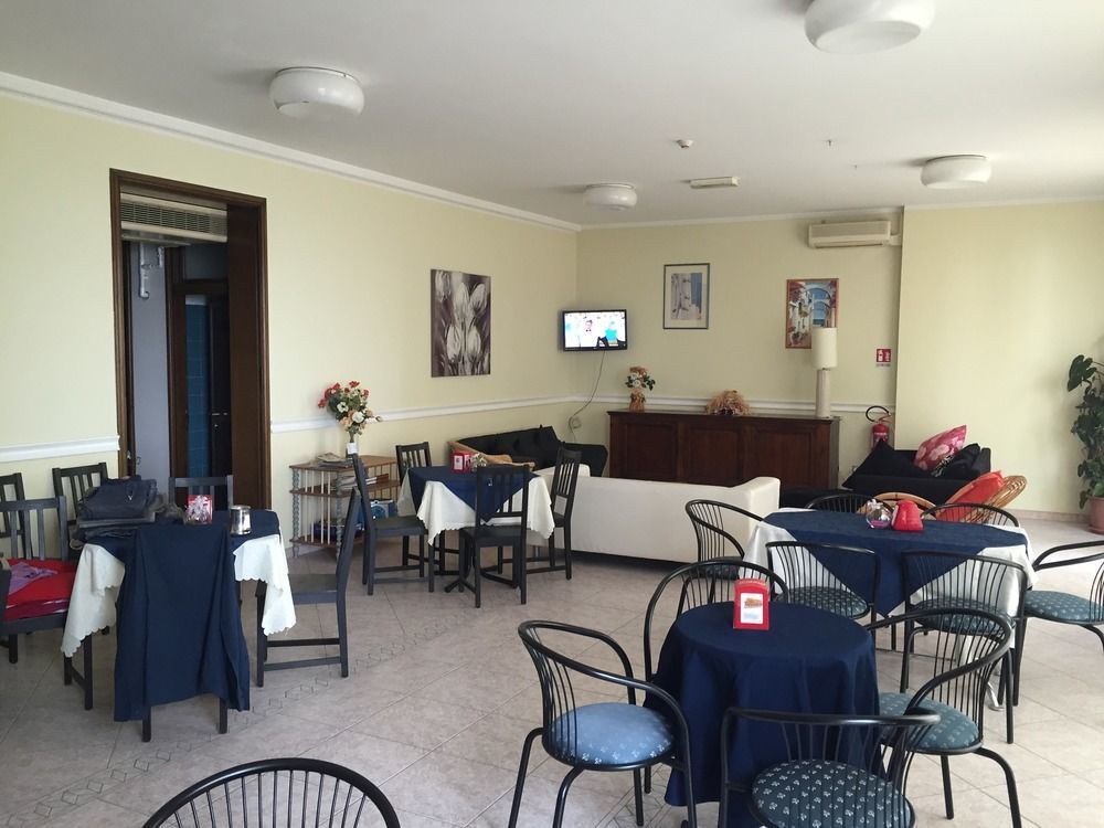 Hotel Acapulco Viserbella di Rimini Kültér fotó