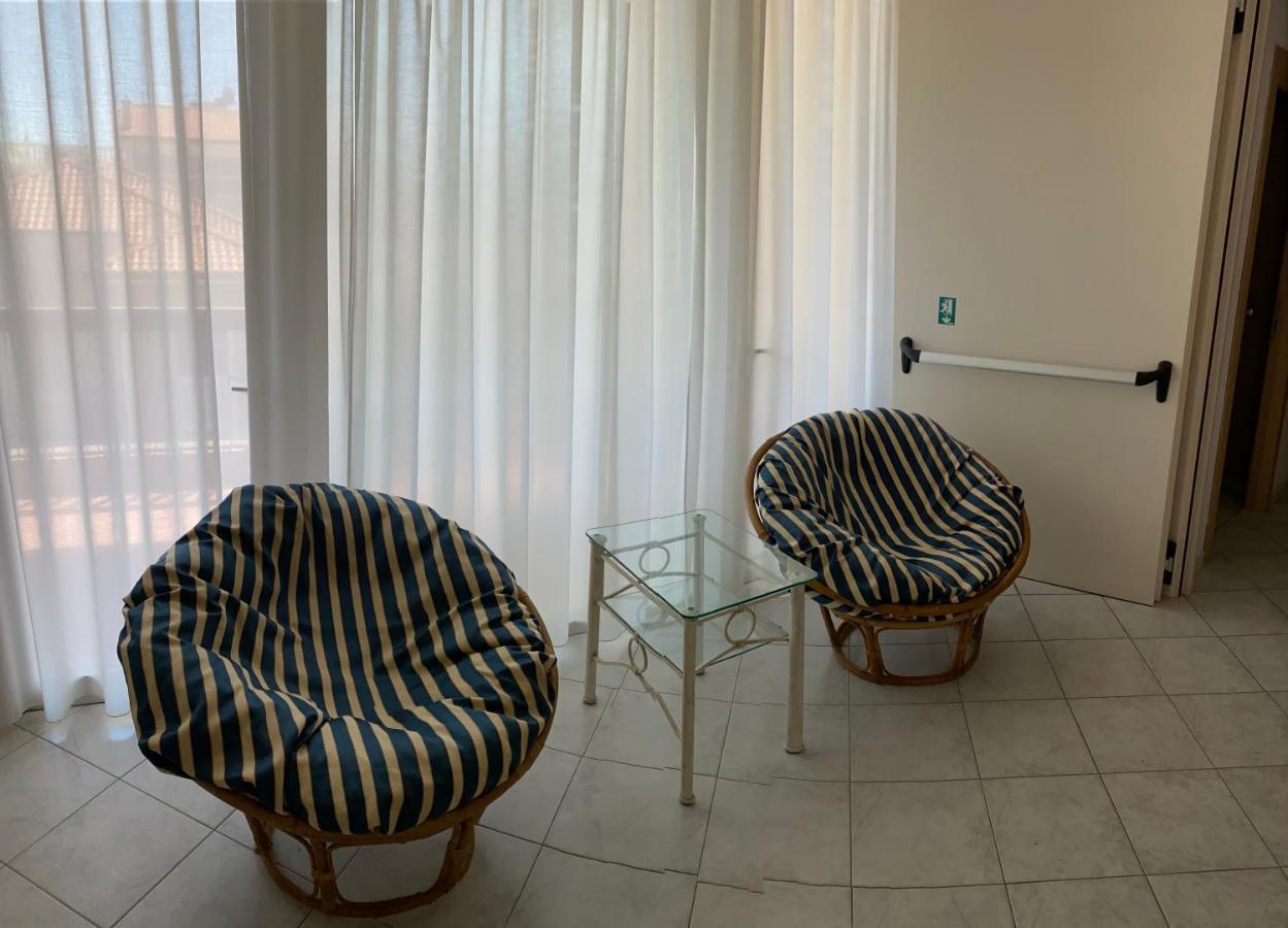 Hotel Acapulco Viserbella di Rimini Kültér fotó