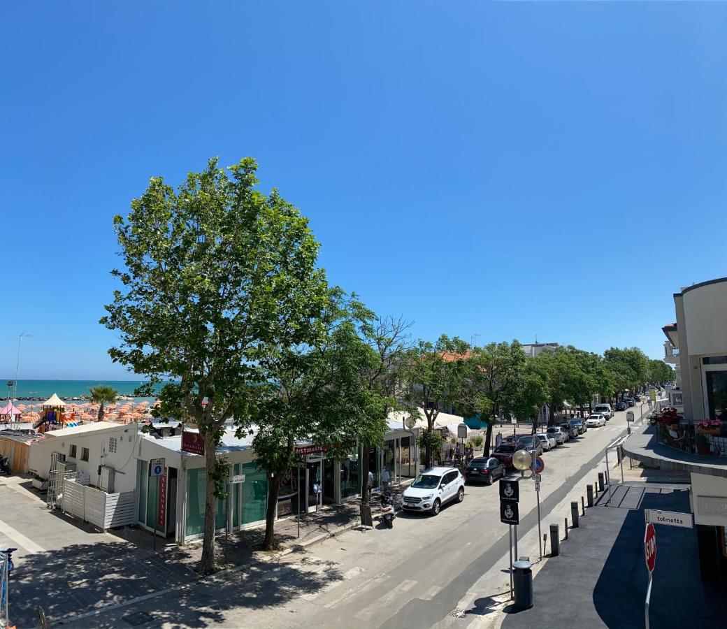 Hotel Acapulco Viserbella di Rimini Kültér fotó